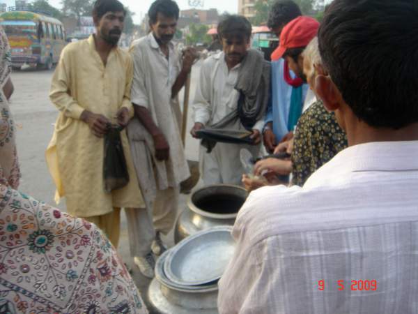 langar-distribuation.jpg